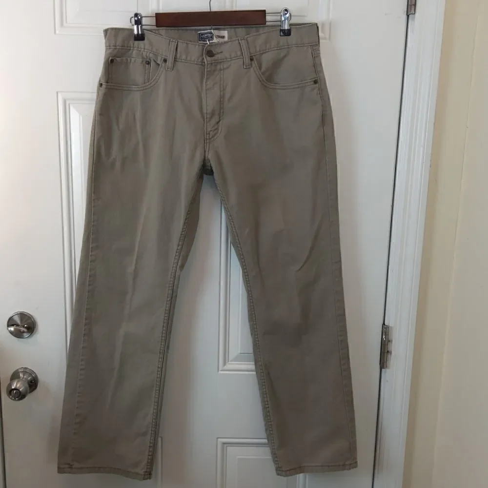 Levi's signature tan five pocket straight leg jean